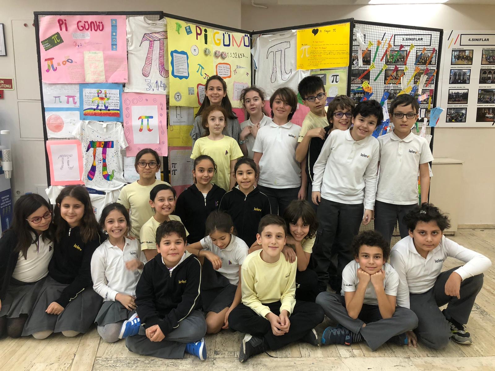 Pi Gunu Etkinlikleri Ielev Okullari Evrensel Degerlere Sahip Cift Dilli Bilgiyi Yorumlayabilen Basarili Ozgur Ve Mutlu Bir Nesil Yetistirir